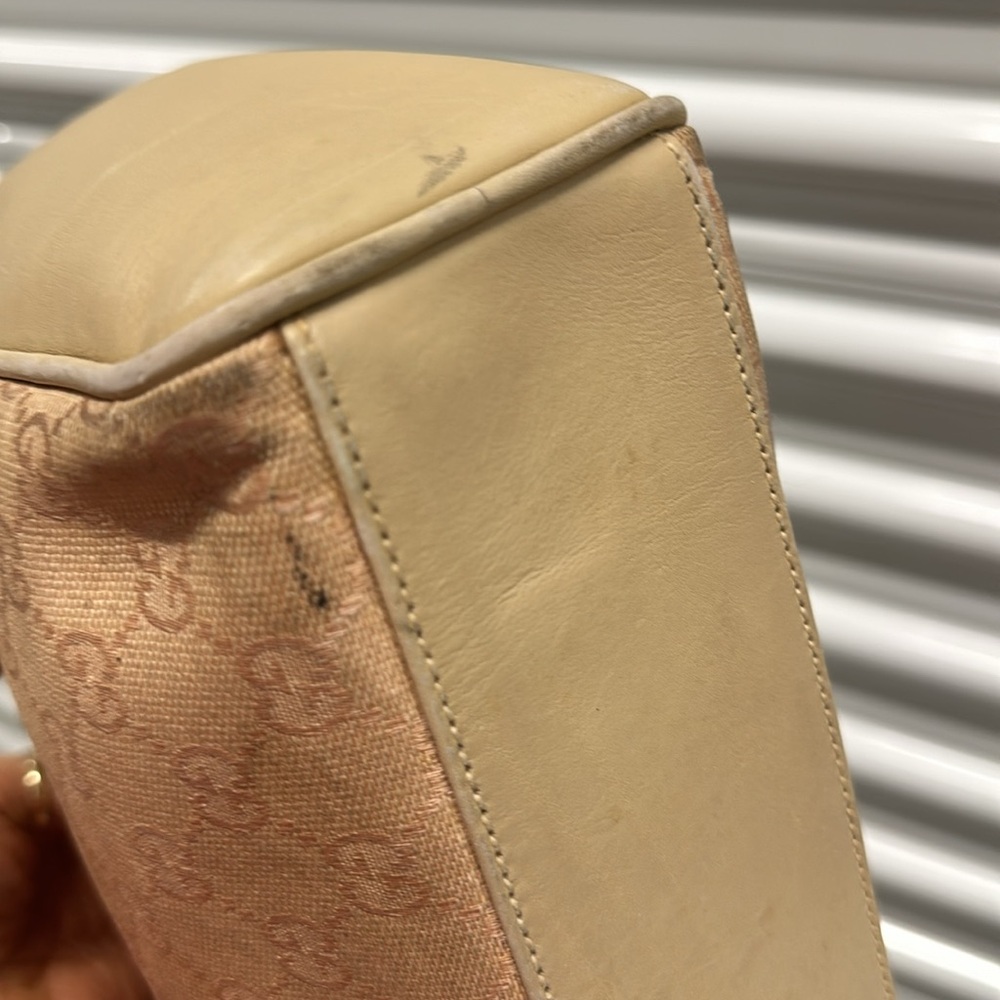 Vintage Gucci light beige monogram handbag - Picture 16 of 16